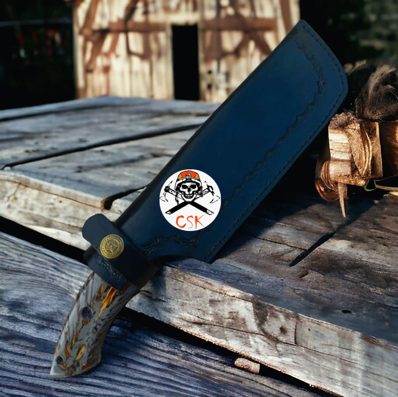 Damascus Steel Hunting & Survival Bushcraft Knife with Pine-Cone Handle