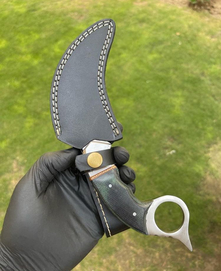 Handmade D2 steel karambit knife