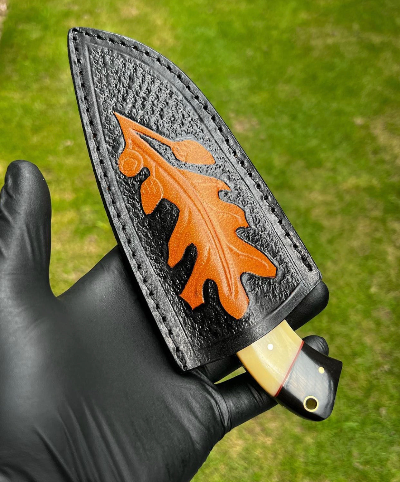 Handmade Damascus Steel Hunting Knife