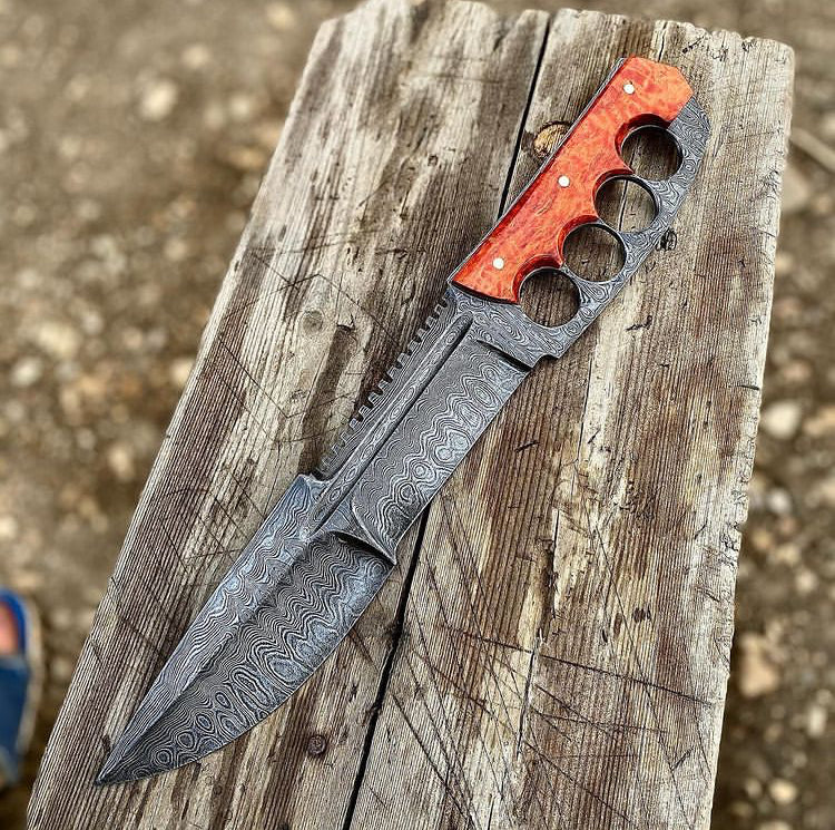 New Edition Damascus Tactical Knuckle Camping Knife with Full Tang handle