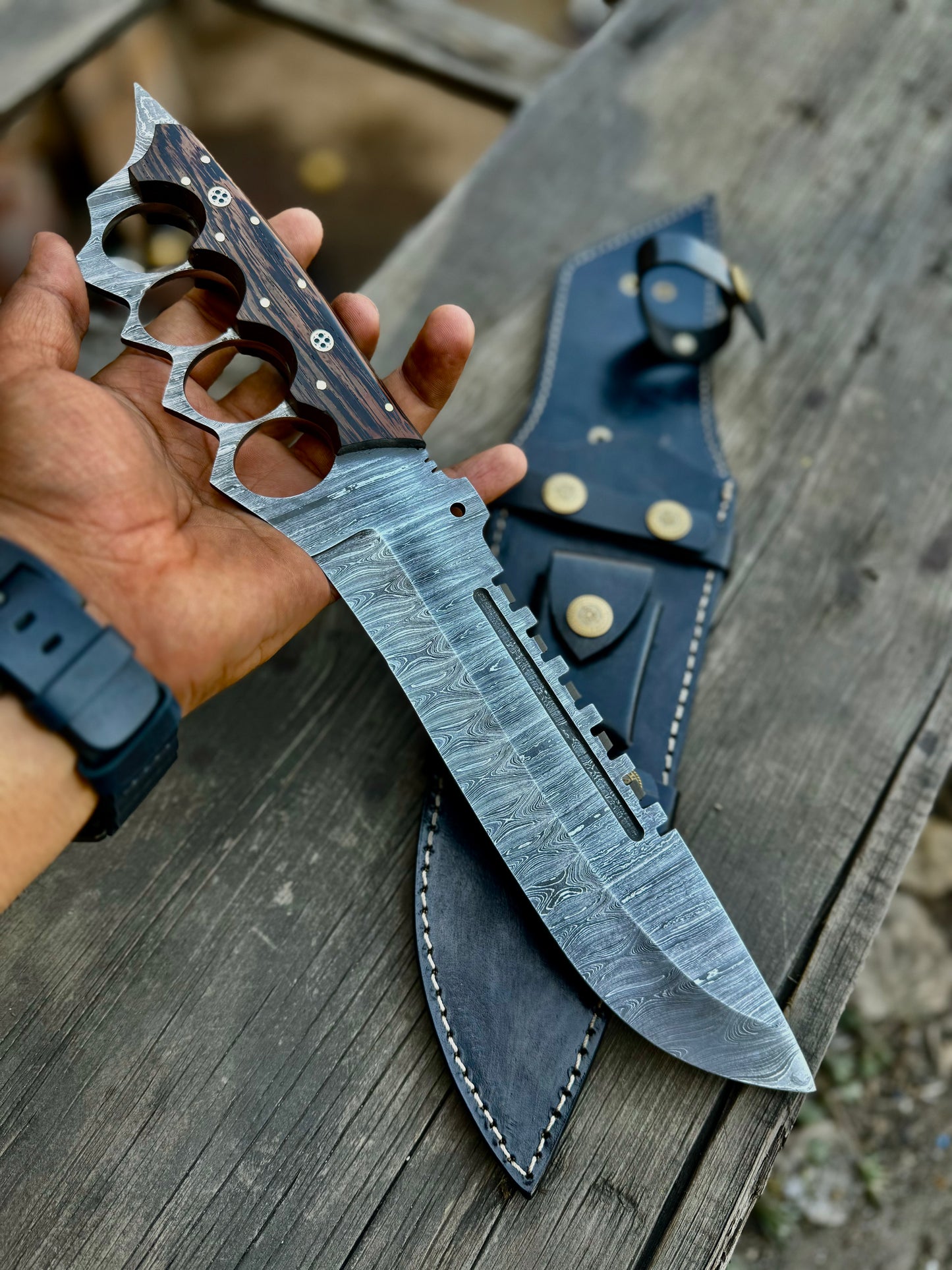 Handmade Damascus Tactical Knuckle Knife with Full Tang handle