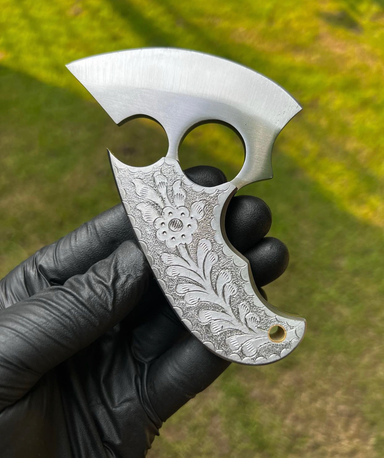 Finger hole Unique Handmade Made in Alaska Natural Caribou ULU Knife