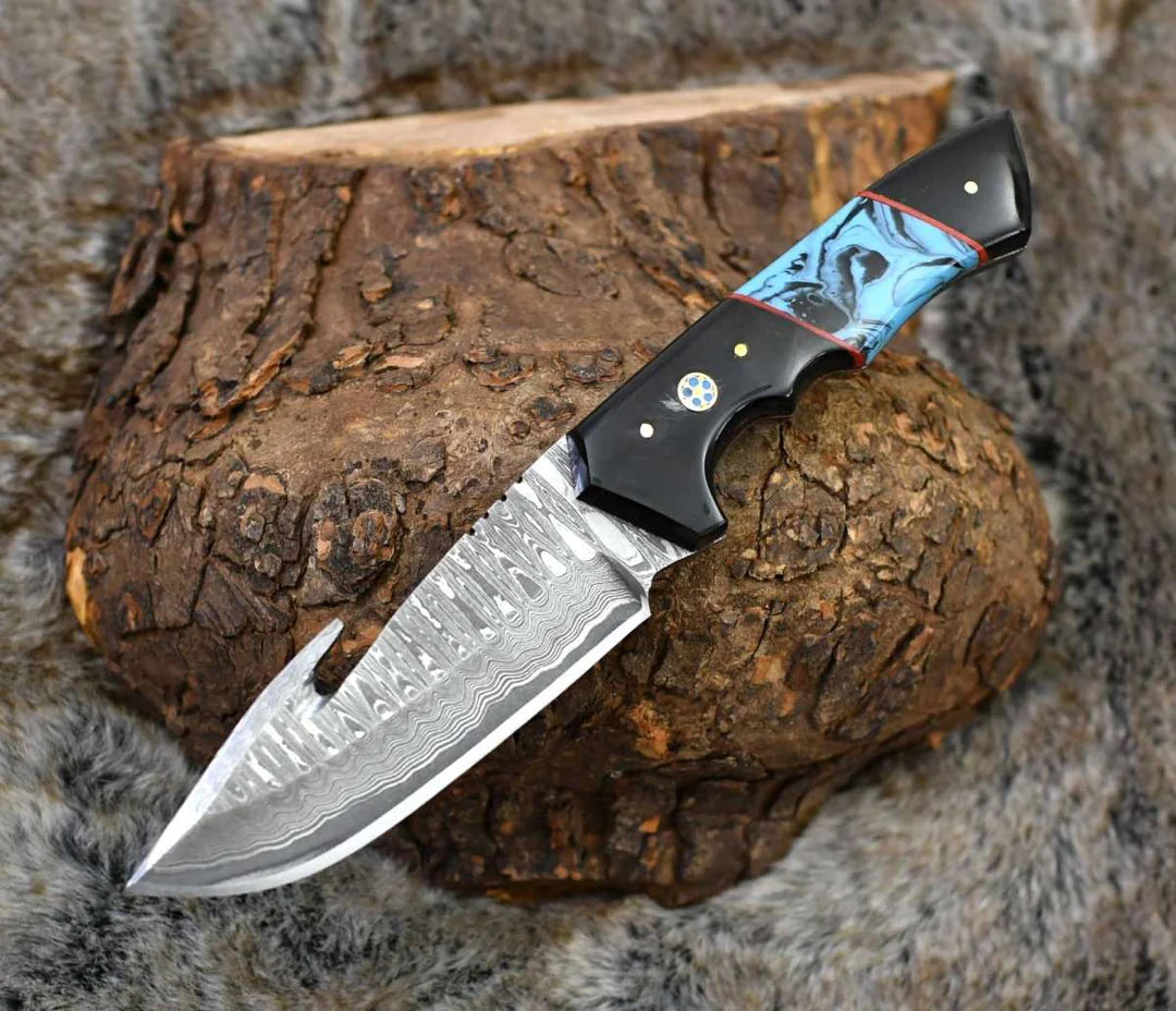 DAMASCUS EVOKE HOOK KNIFE, HORN & TURQUOISE HANDLE