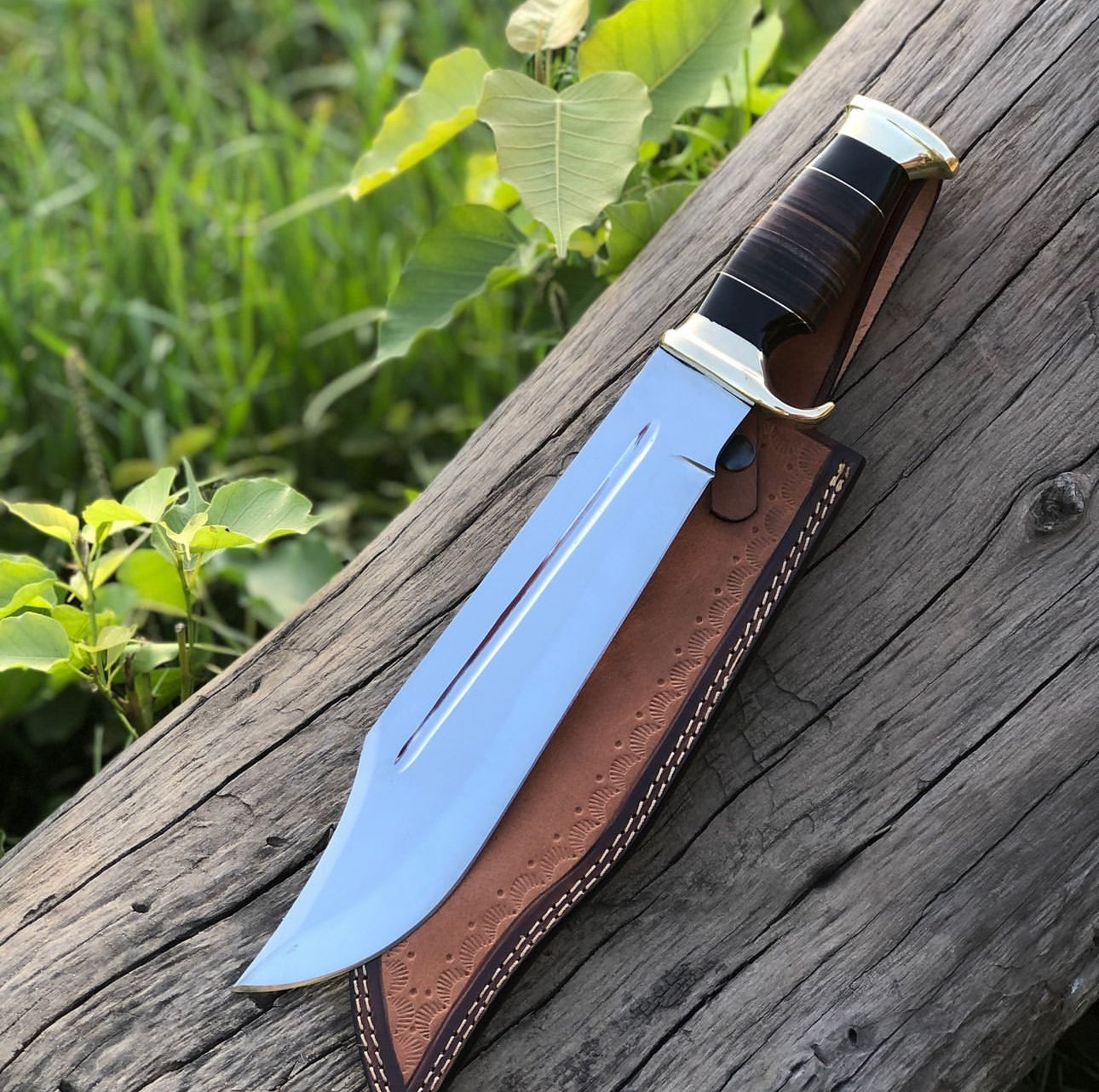 Crocodile Dundee Outback Inspired Knife-Premium Polished Blade