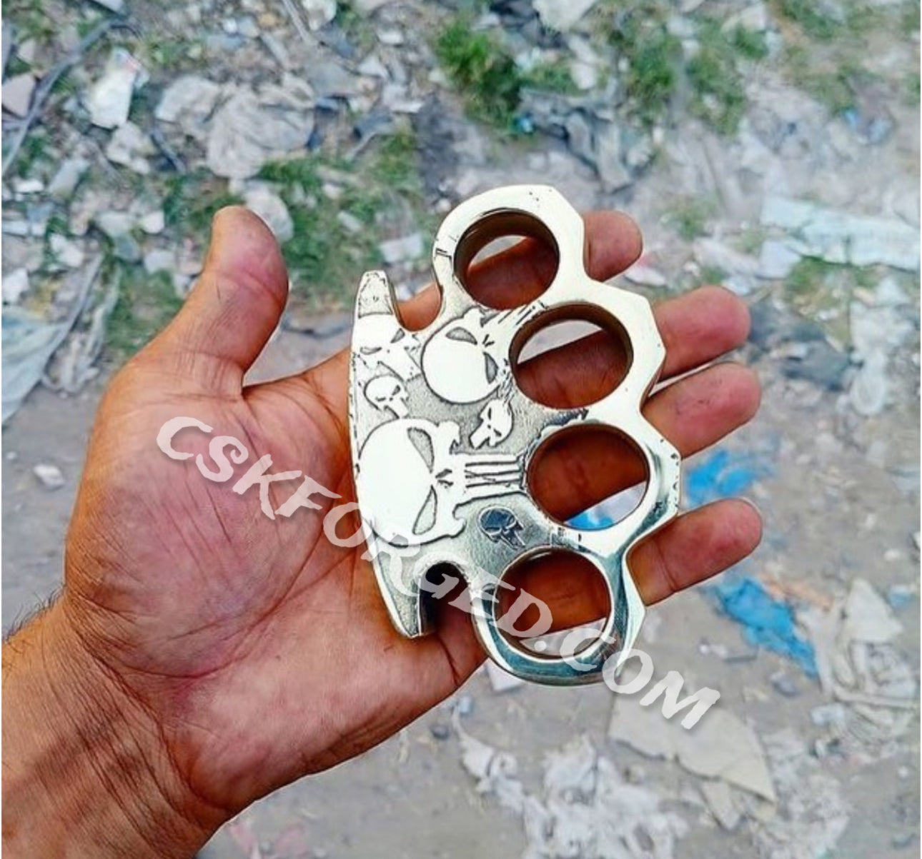 "Punisher Skull Knuckle – Tactical Self-Defense Gear"