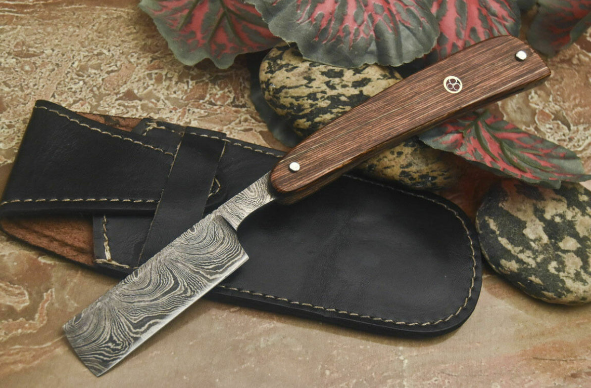 Handmade Damascus Steel Razor With Leather Sheath