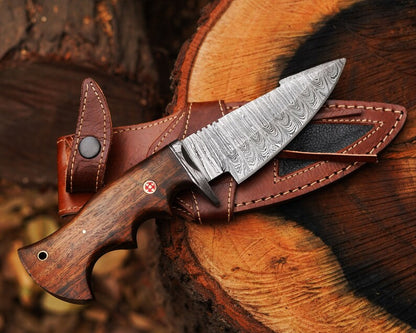 Bocat Damascus Steel Hunting Knife by cskforged