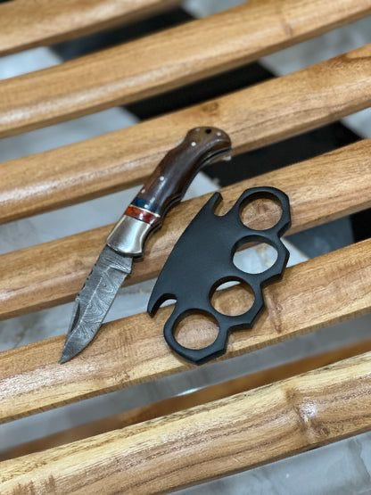 Handmade knuckles with Pocket folding knife Deal