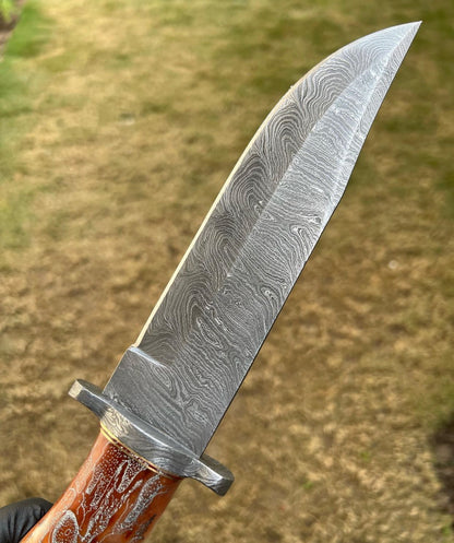 Skull Handle-Handmade Damascus Hunting Camping Knife