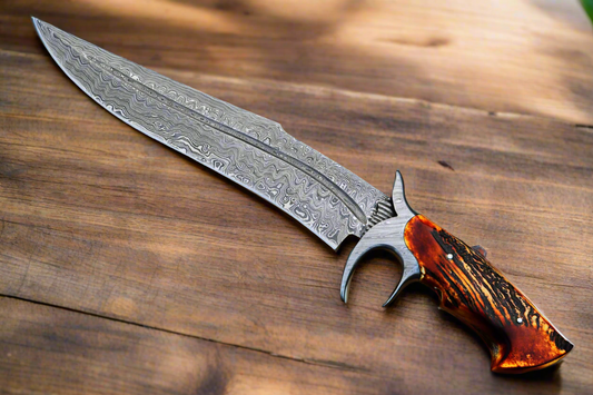 Custom Handmade Damascus Steel Hunter Knife