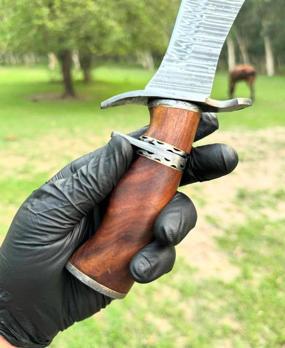 Handmade Damascus steel Camping Hunting Knife