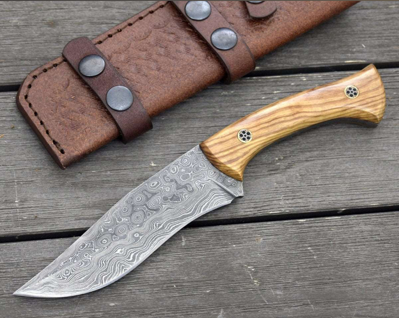 DAMASCUS Hunting KNIFE WITH EXOTIC OLIVE WOOD HANDL