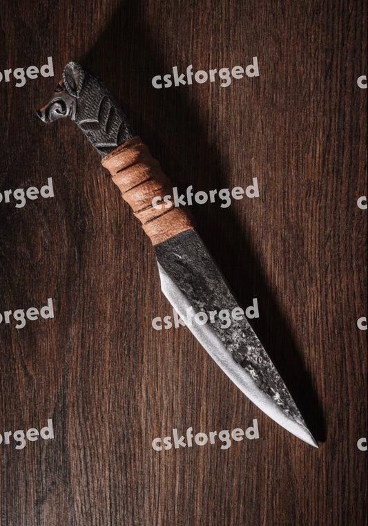 Hand Forged Viking Knife - 5.5" Blade with Boar's Head Hilt - Pocket Dagger - Cosplay Item - Sharp Blade - Birthday Gift - Medieval knife