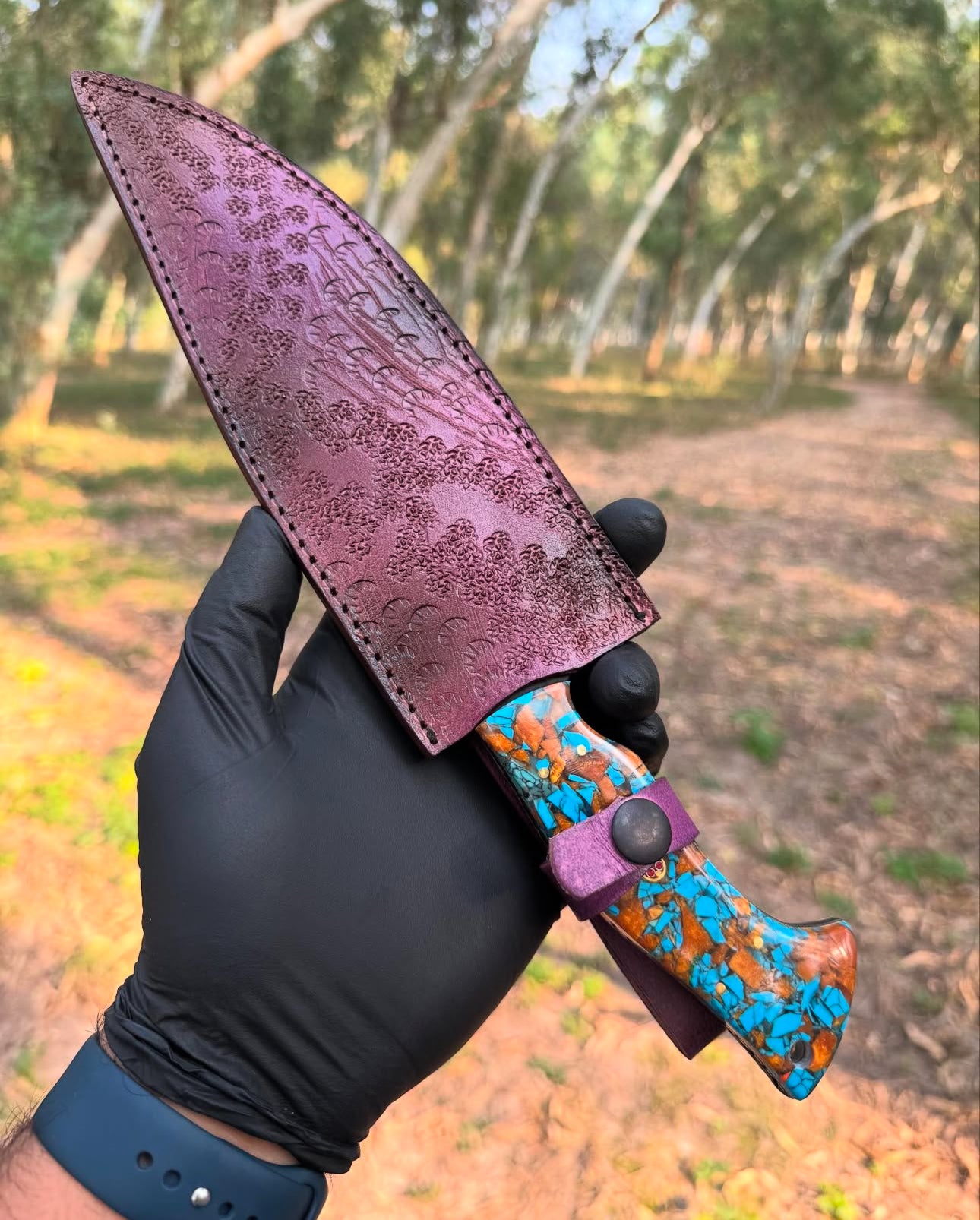 Blackout Hunting Knife – HandForged Steel Blade with Resin Handle