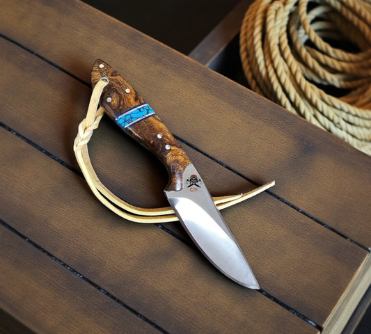 Western Ranger Knife - 7.5” D2 Steel Blade With Rosewood & Turquoise Resin Handle