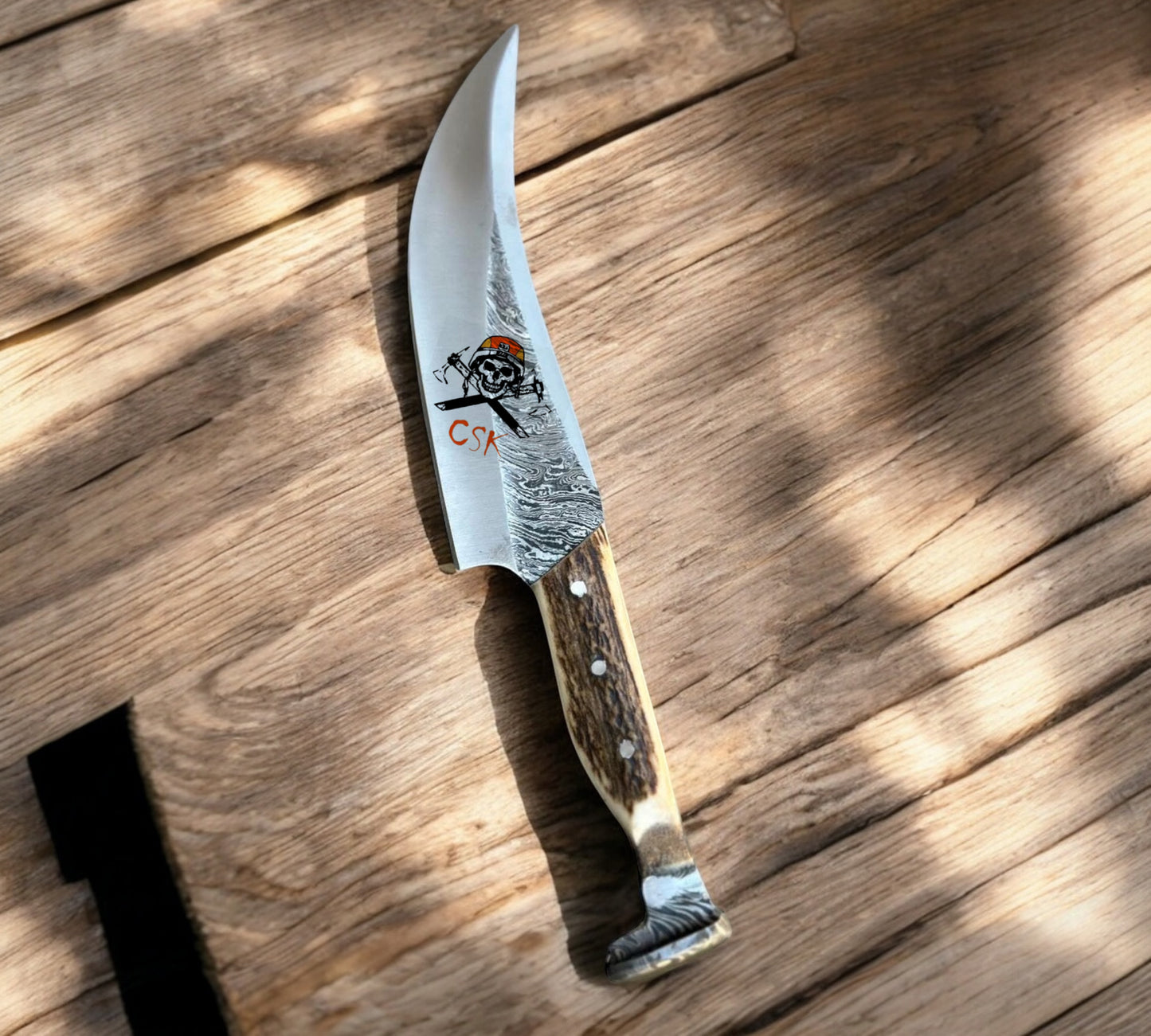 Hand-Forged Damascus Railroad Spike Knife – Antler Horn Handle