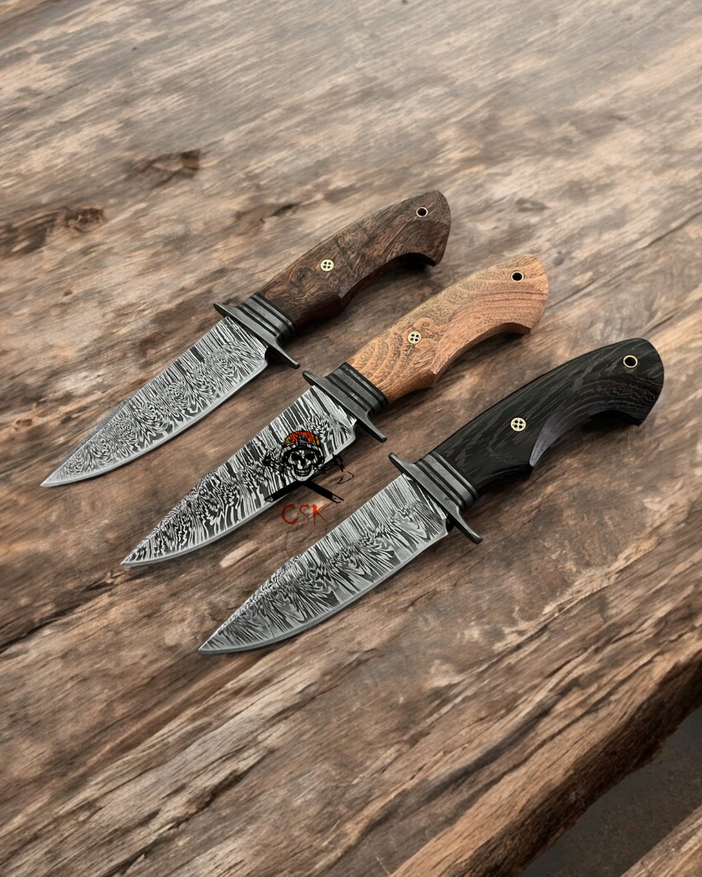 Handcrafted Bobcat Knife – 9.25’’ Damascus Steel Blade & Rosewood Handle | Unique Hunting, Outdoor, and Collector’s Knife