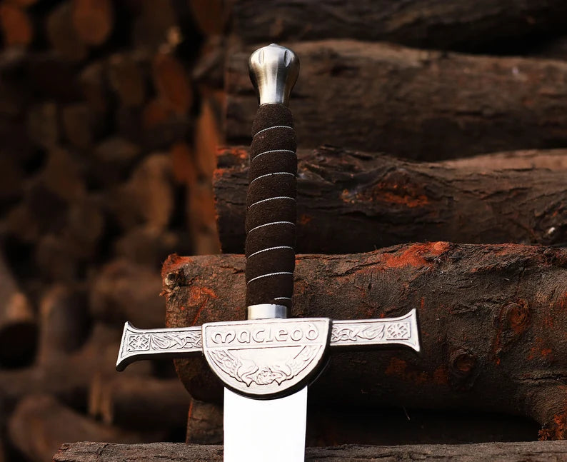 Clan Sword - Highlander - Marot The Watcher Sword Swords of Gerald of Riva | Great Sword and Feline Sword | Engraved Sword