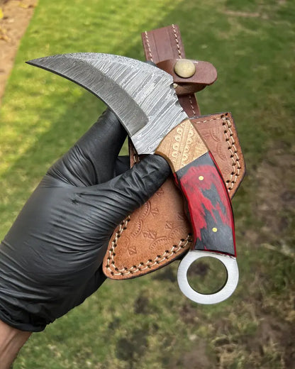 Damascus Karambit knife