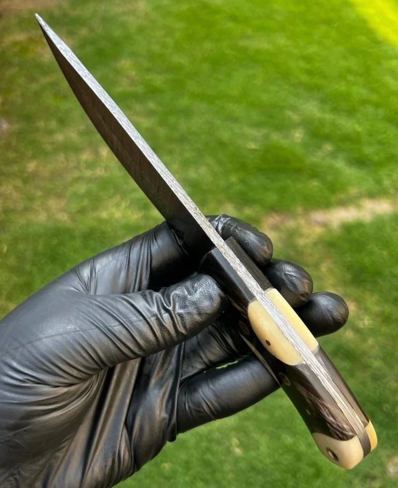 Handmade Damascus Steel Fix Blade Hunting Knife