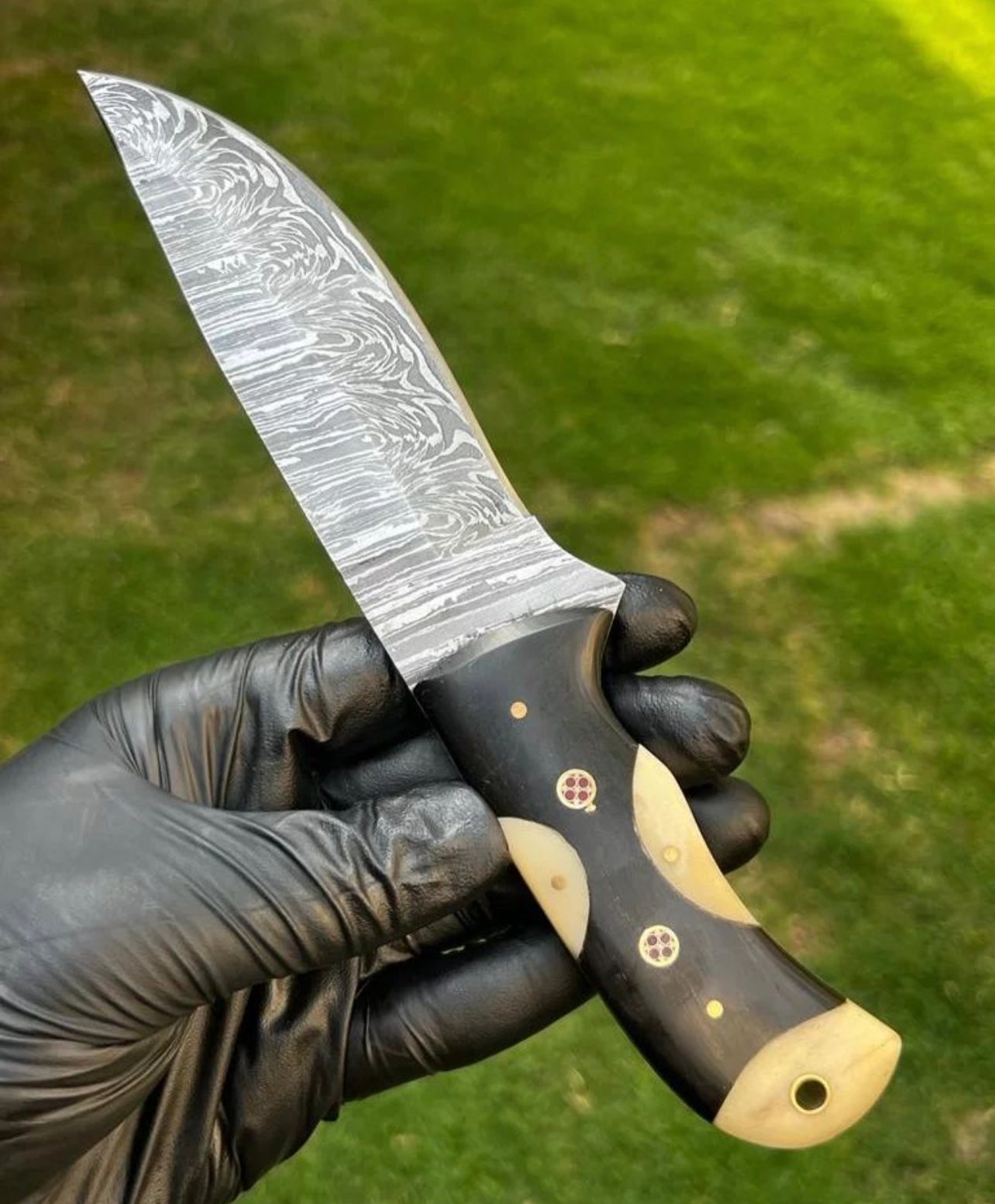 Handmade Damascus Steel Fix Blade Hunting Knife