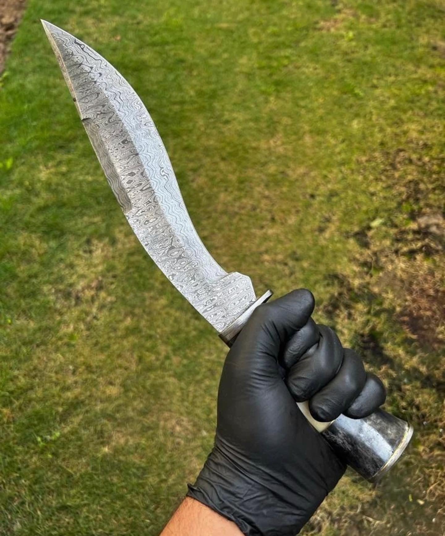 Damascus Steel Trailing Point Camping knife