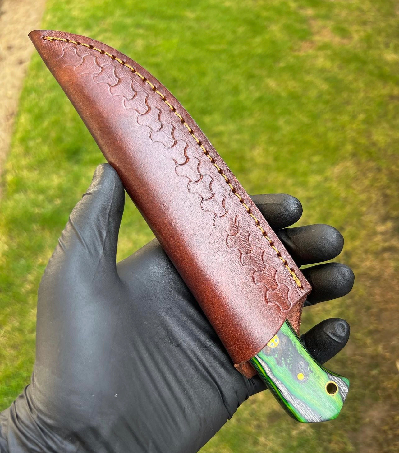 Custom Handmade Damascus Steel Fixed Blade Hunting Knife