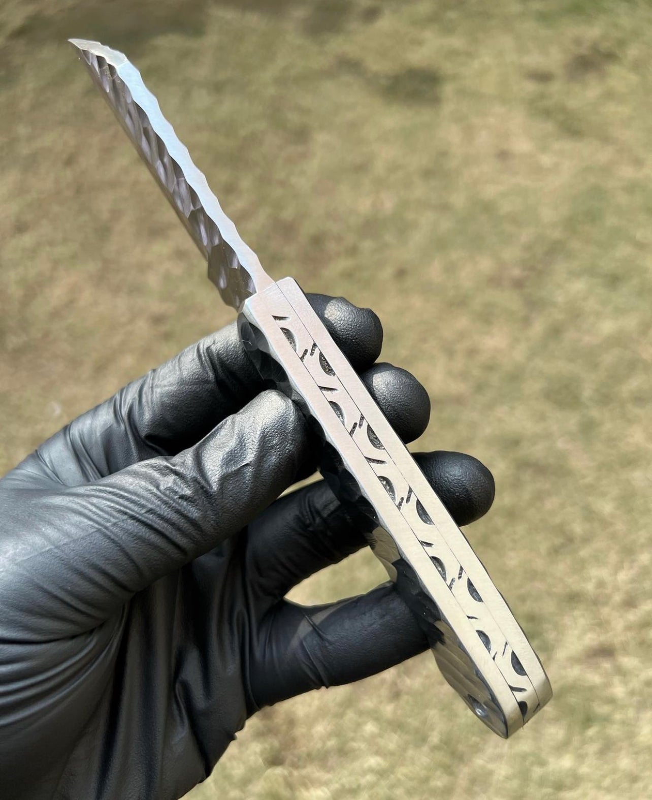 Custom made D2 steel drop point EDC knife