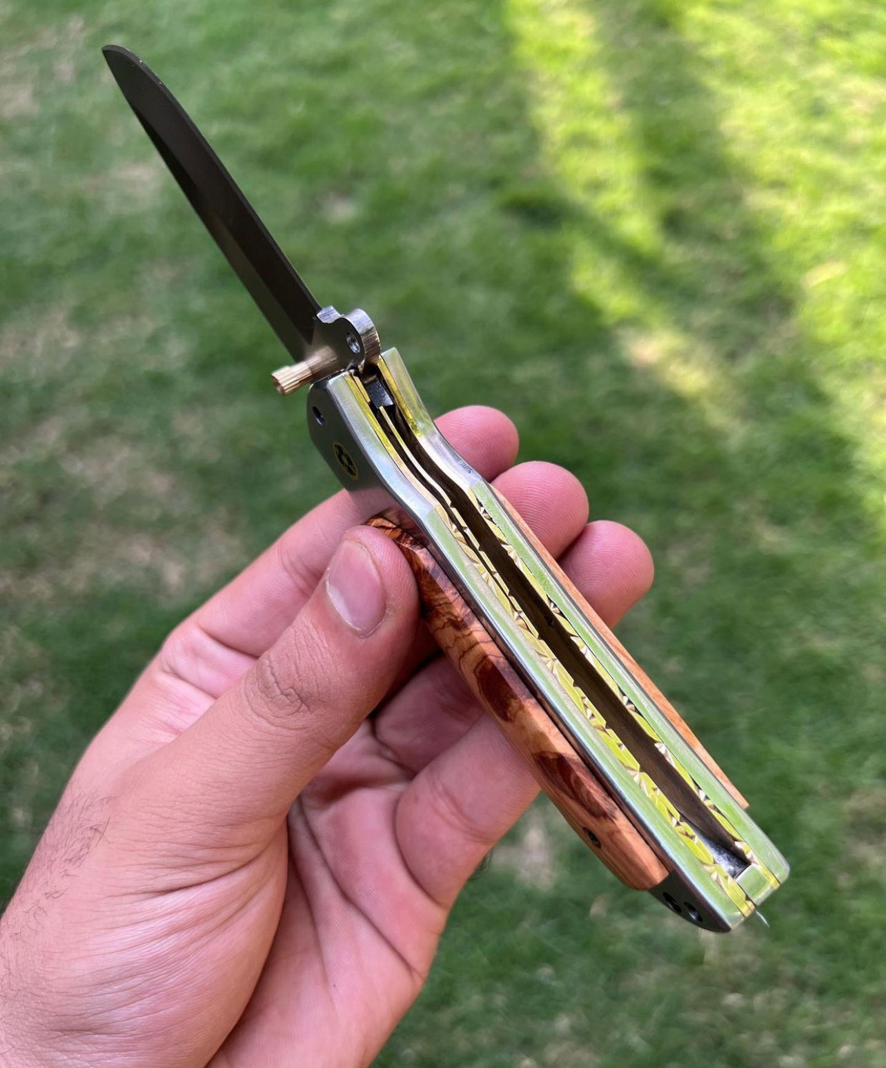 D2 steel Blade EDC Folding Pocket Knife