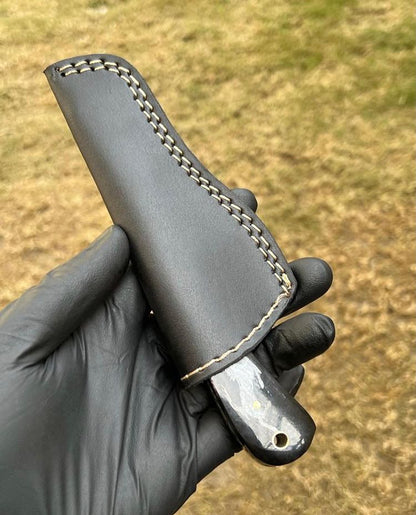 Cowboy bull cutter knife