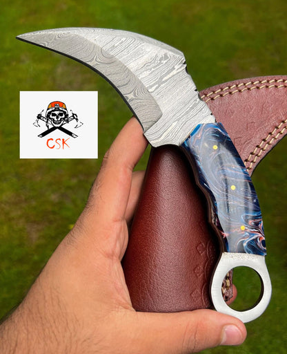 Handmade Damascus steel karambit knife