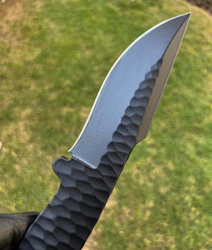 custom hand forged d2 steel hunting knife