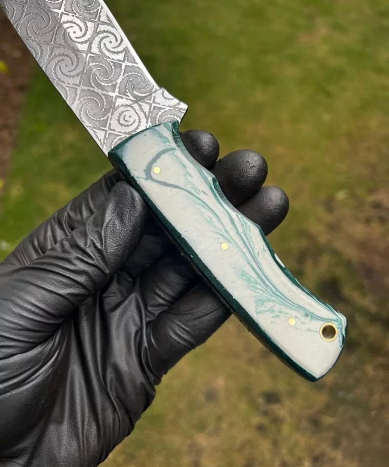 D2 Steel Full Tang Laser Engraved Blade Hunting knife