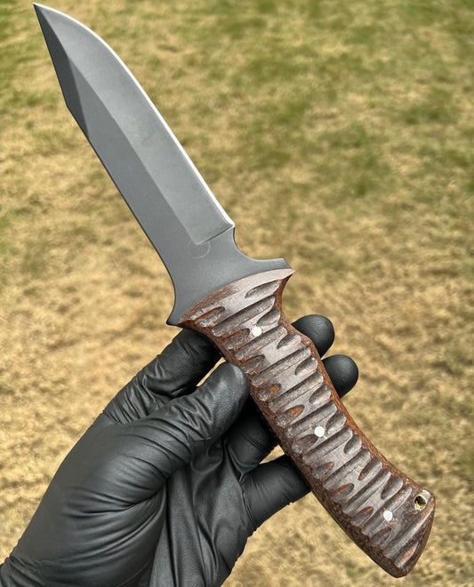 Custom made D2 steel EDC Hunting knife