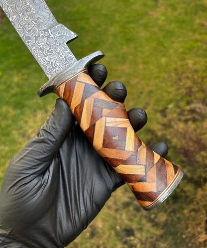 Damascus Steel Camping knife