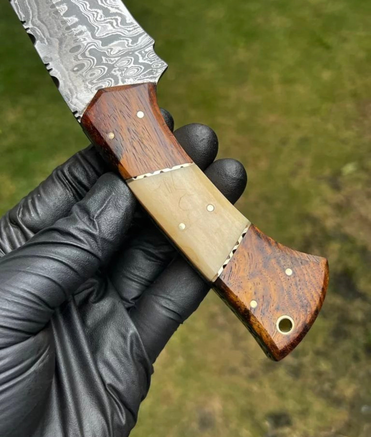 Damascus Steel Trailing Point Hunting Knife