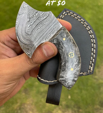 Handmade 1095 Damascus steel knife