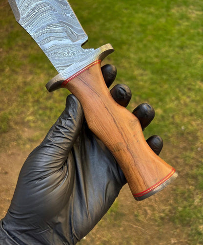 Damascus Steel Hunting Knife